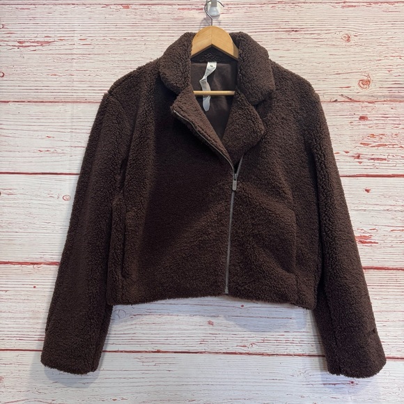 Lululemon Textured Fleece Collared Jacket in Espresso Sz 2 - Picture 4 of 16